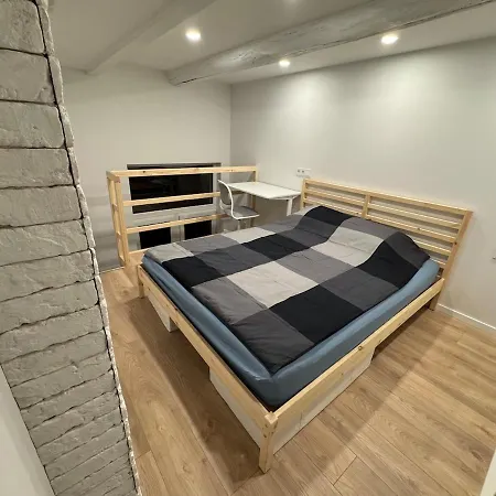 Apartment Peaceful Den With Glimpse - First *